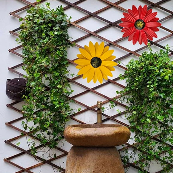 LABSERRON 2Pcs Wall Hanging Flower Iron Art Daisy for Home Decor in Simple and Classic Style