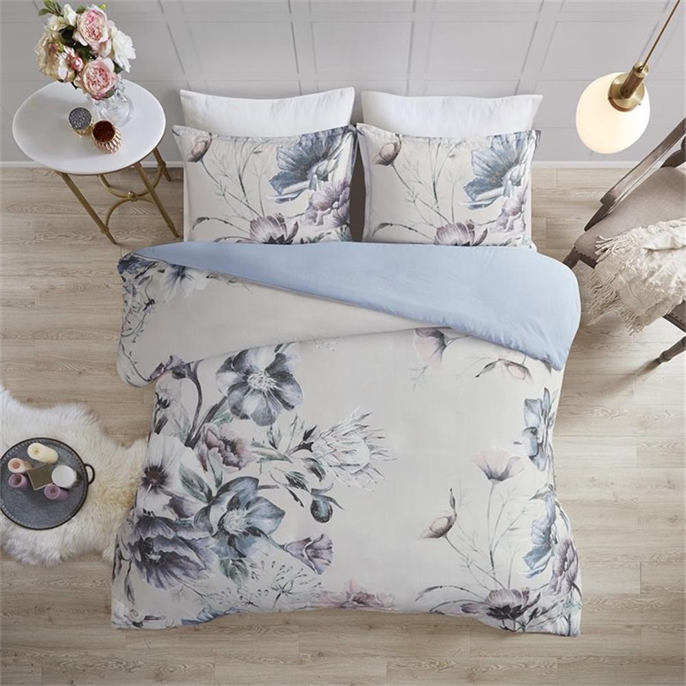 Pemberly Row 90" 3-Piece Cotton Printed Duvet Cover Set in Blue