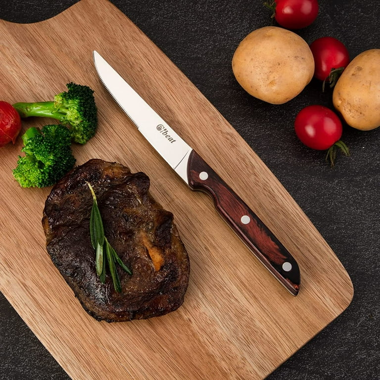 Kitchen Knives Gift Set - 4 Serrated Steak Knives 5' Set in Wooden