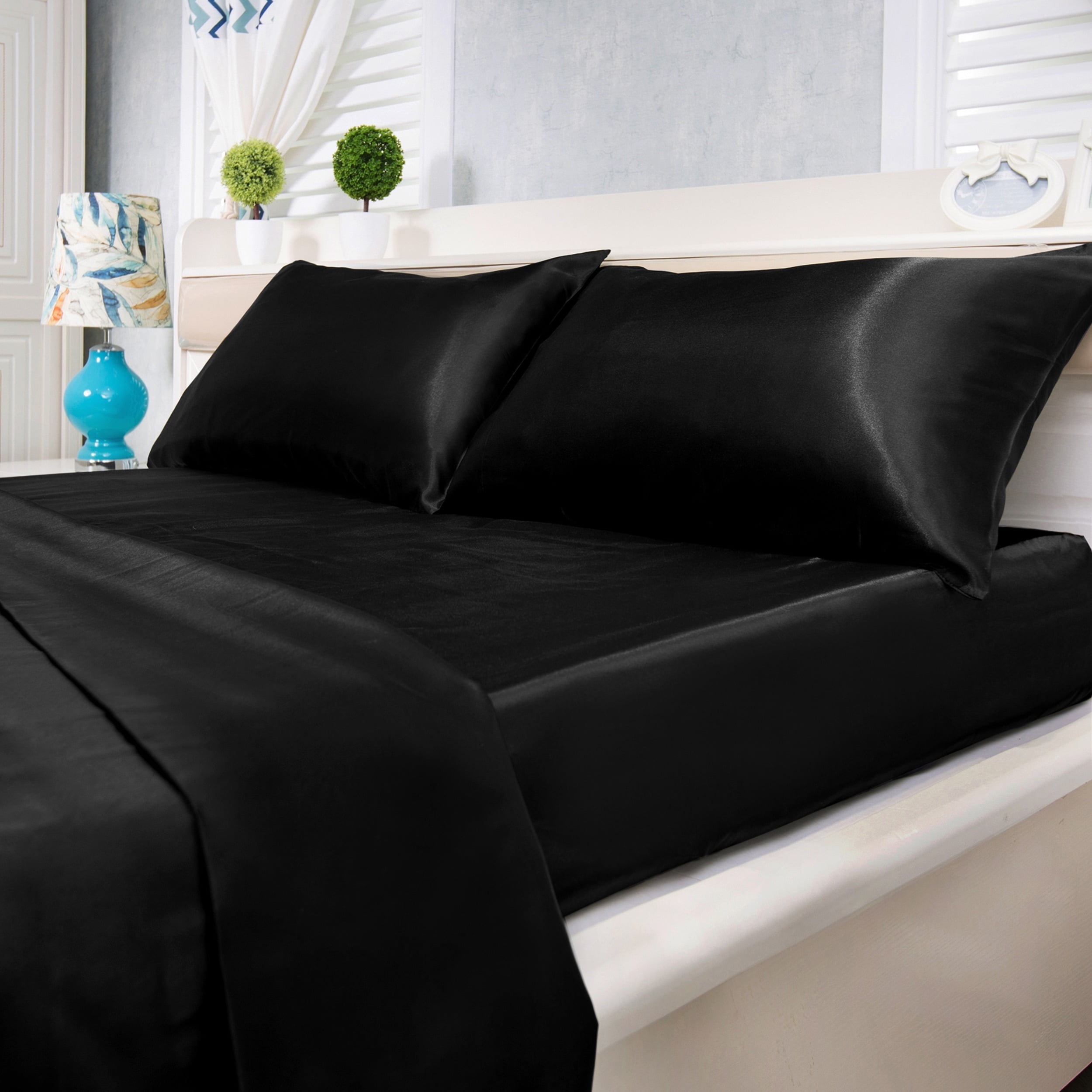 Satin Bed Sheet Set Ultra Soft 4Piece (Black, King)