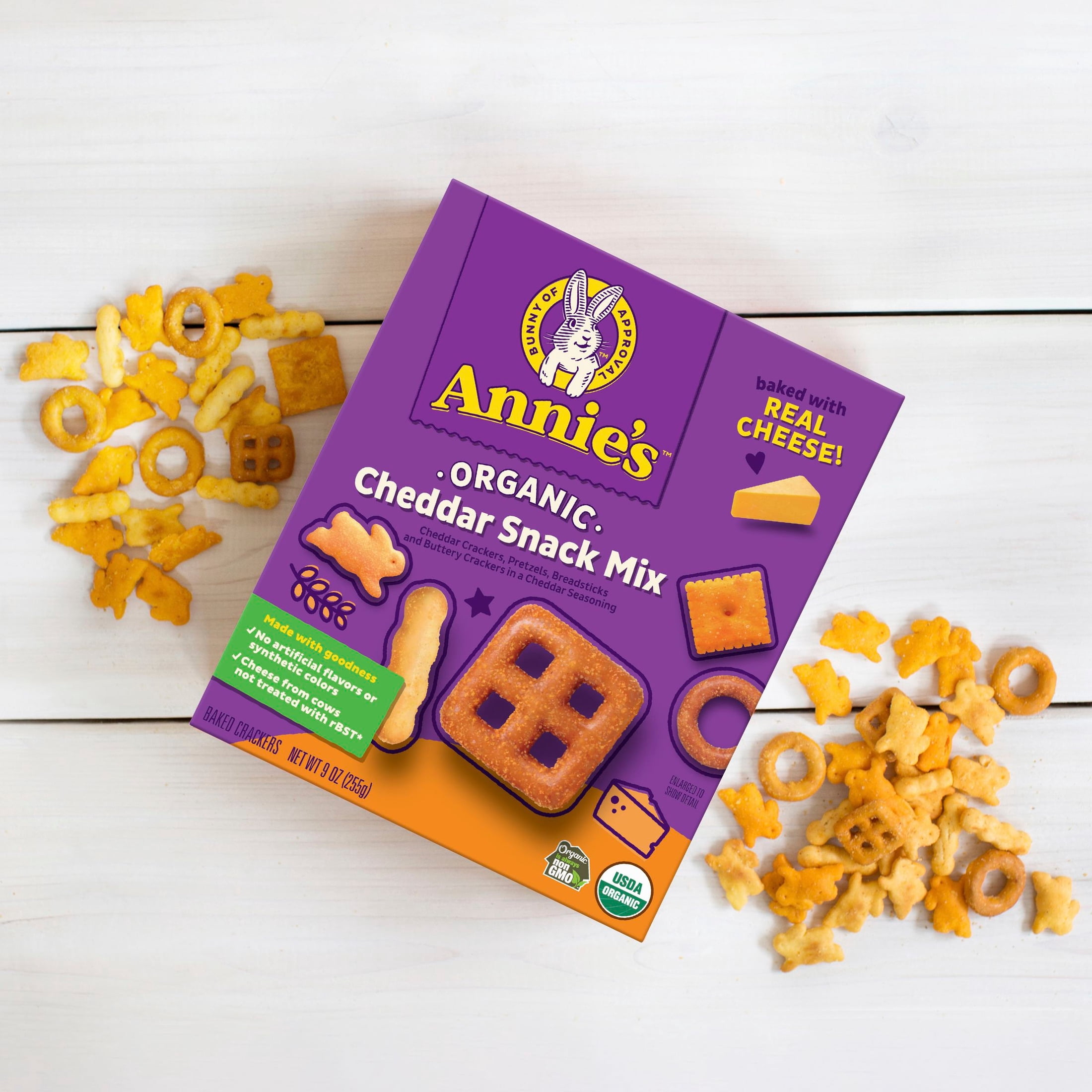 (3 pack) Annie's Cheddar Snack Mix With Assorted Crackers and Pretzels, 9 oz