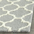 thumbnail image 3 of SAFAVIEH Cambridge Leonard Geometric Wool Runner Rug, Silver/Ivory, 2'6" x 10', 3 of 7