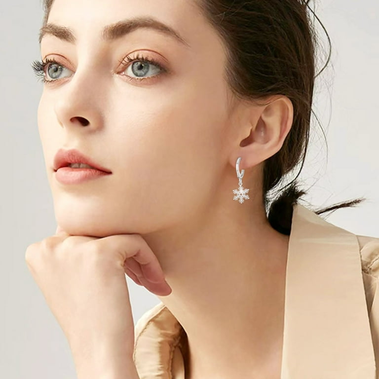 Trendy earrings 2024 for teens