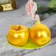 thumbnail image 1 of FESTFENDS 4Ud Decorativo De Manzanas Doradas De Material Ligero Para Exhibición, 1 of 7