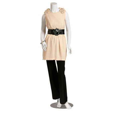 SSWBasics Female White Fiberglass Mannequin -- Headless - Height 5'3" - With Base