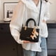 thumbnail image 5 of Bolso de mujer Bolso de mano retro de moda para mujer Bolso de mano tejido con textura Bolso cuadrado pequeño Bolso bandolera, 5 of 6