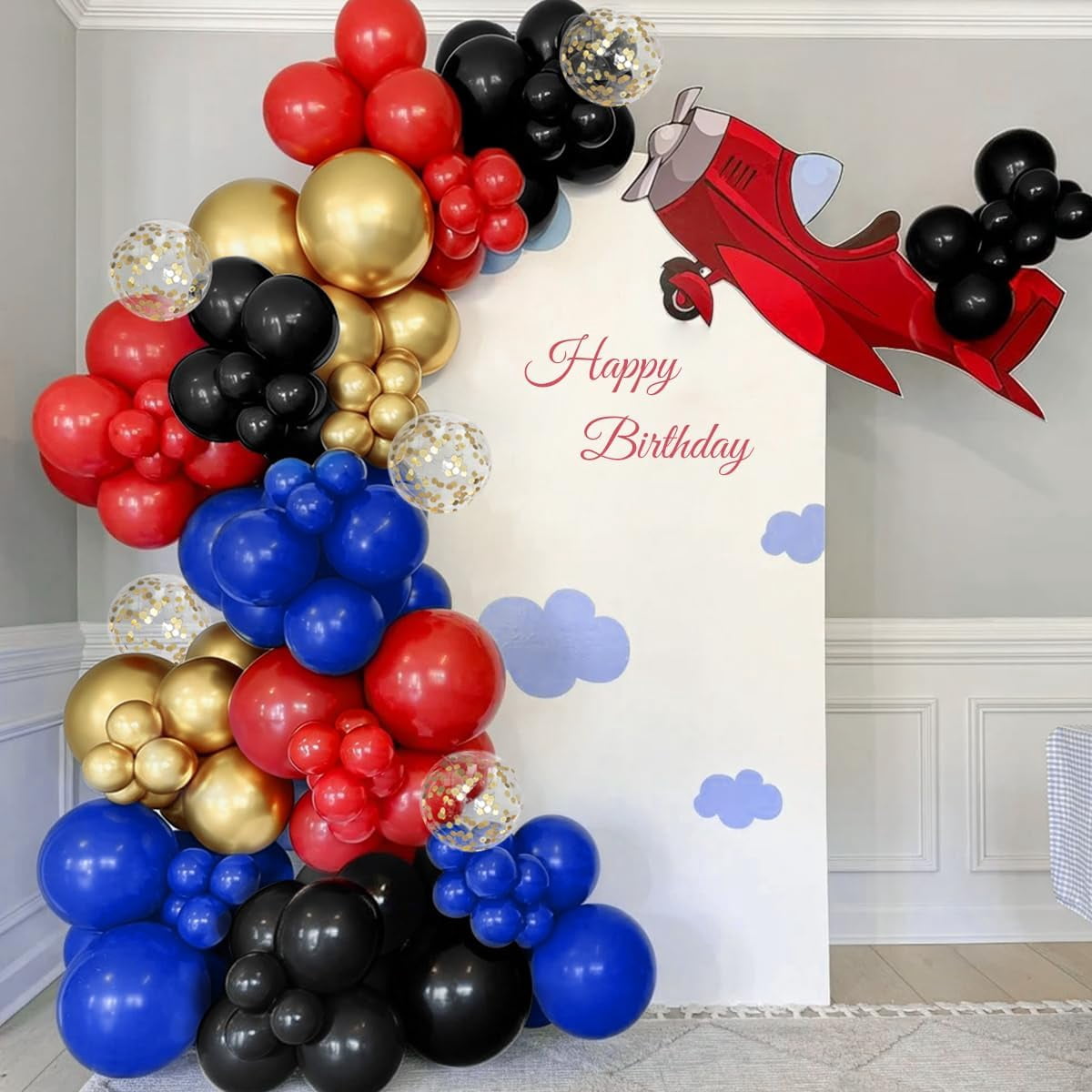 Burculy 167Pcs Soccer Balloon Arch Kit - Black Green White Latex Balloons in 18/12/10/5" with Soccer Prints for Football Theme Birthday, Baby Shower, Graduation, Wedding Party Decorations