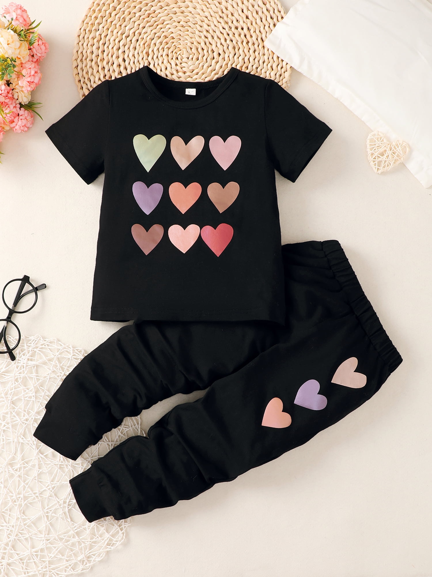 2pcs Baby Girl All Over Love Heart Print Off Shoulder Long-sleeve Top and Flared Jeans Set
