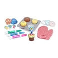thumbnail image 1 of Set de madera para hornear magdalenas Melissa & Doug, 1 of 1