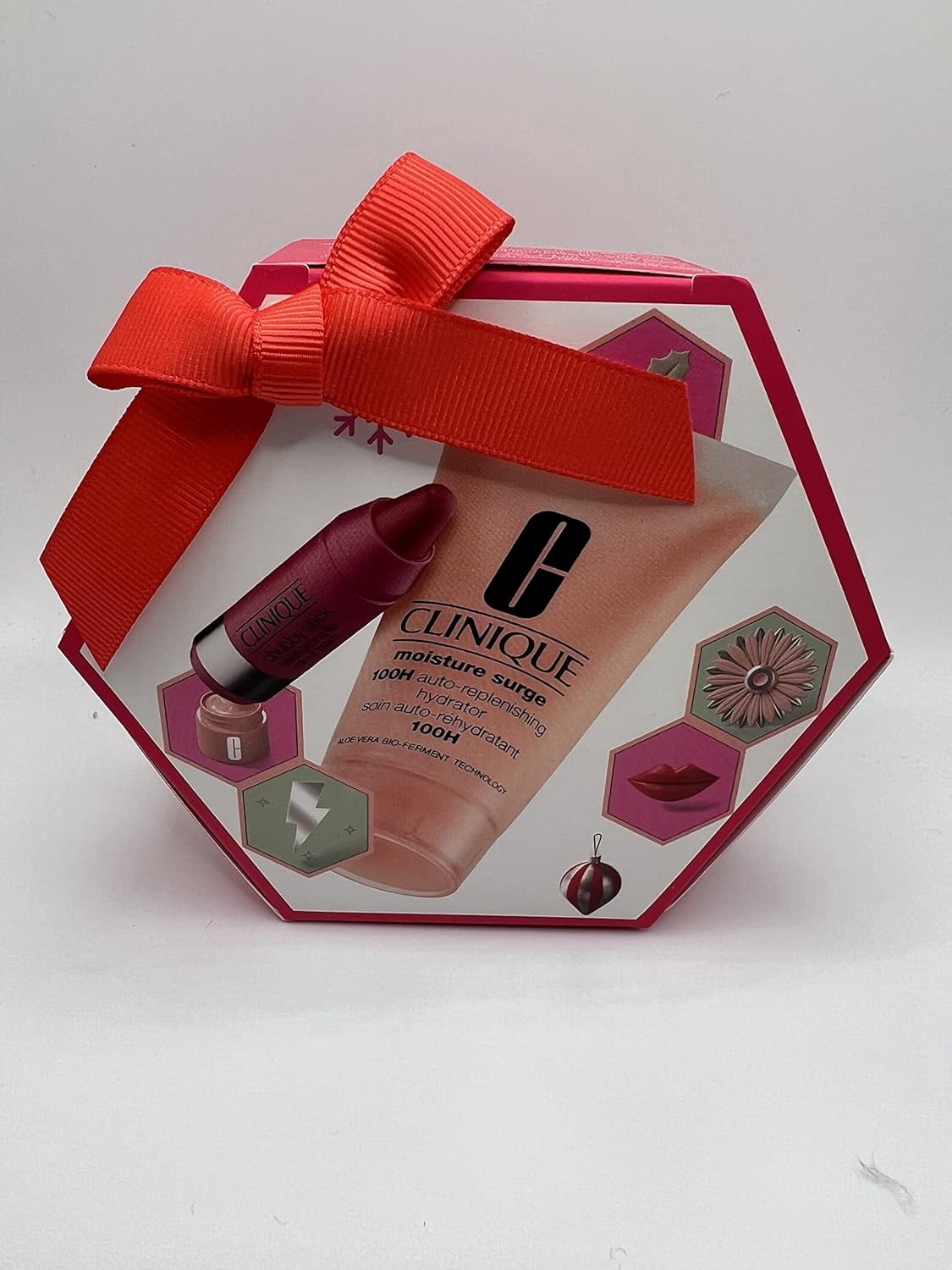Clinique Gift Set 2022 - 2 pieces - Moisture Surge Hydrator  and  Chubby Stick Lip Colour Balm