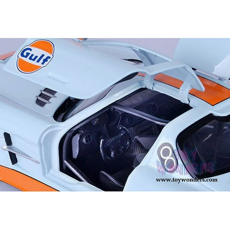 Mercedes Benz SLS AMG GT3 with 