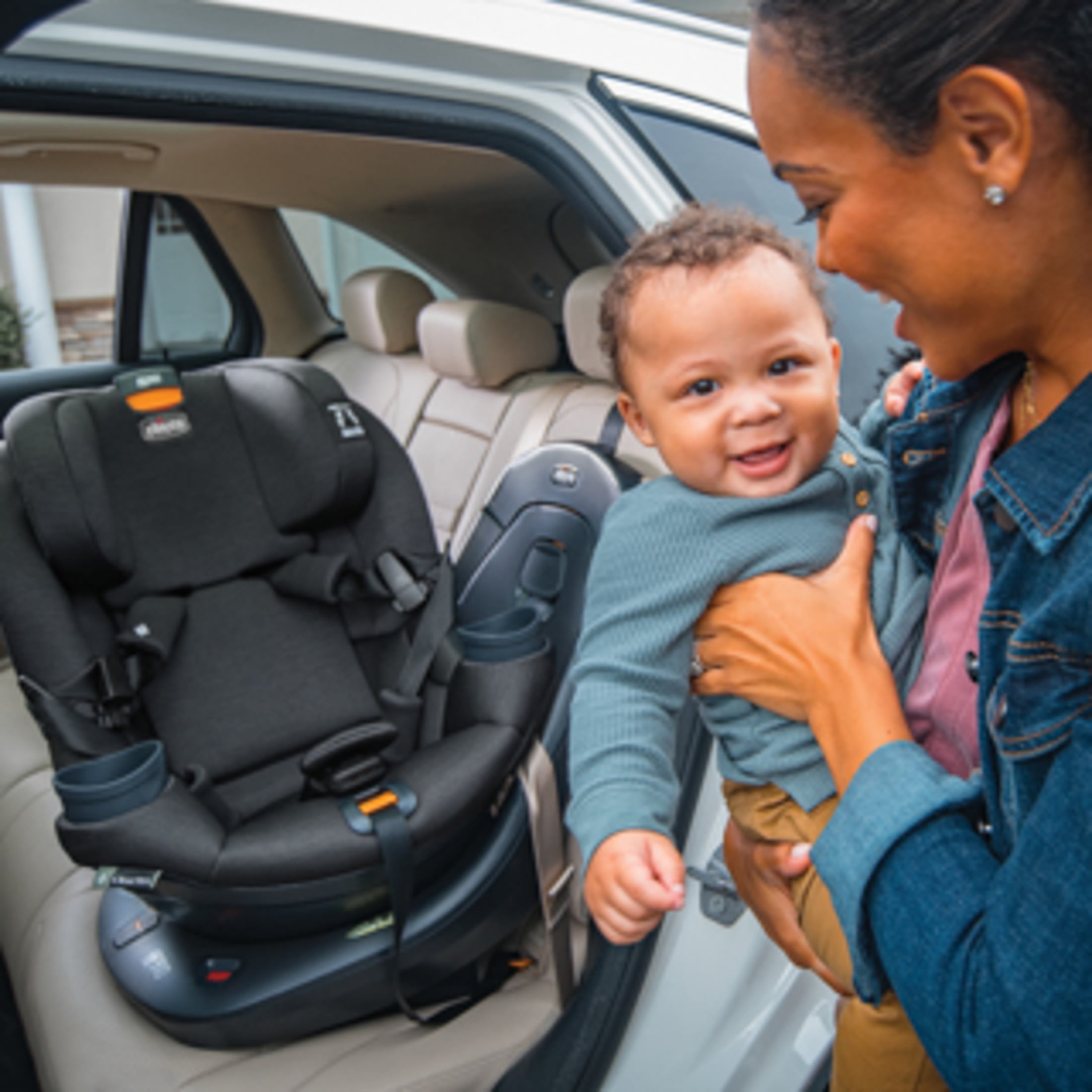 Chicco Fit360 Rotating Convertible Car Seat Base (Grey), New
