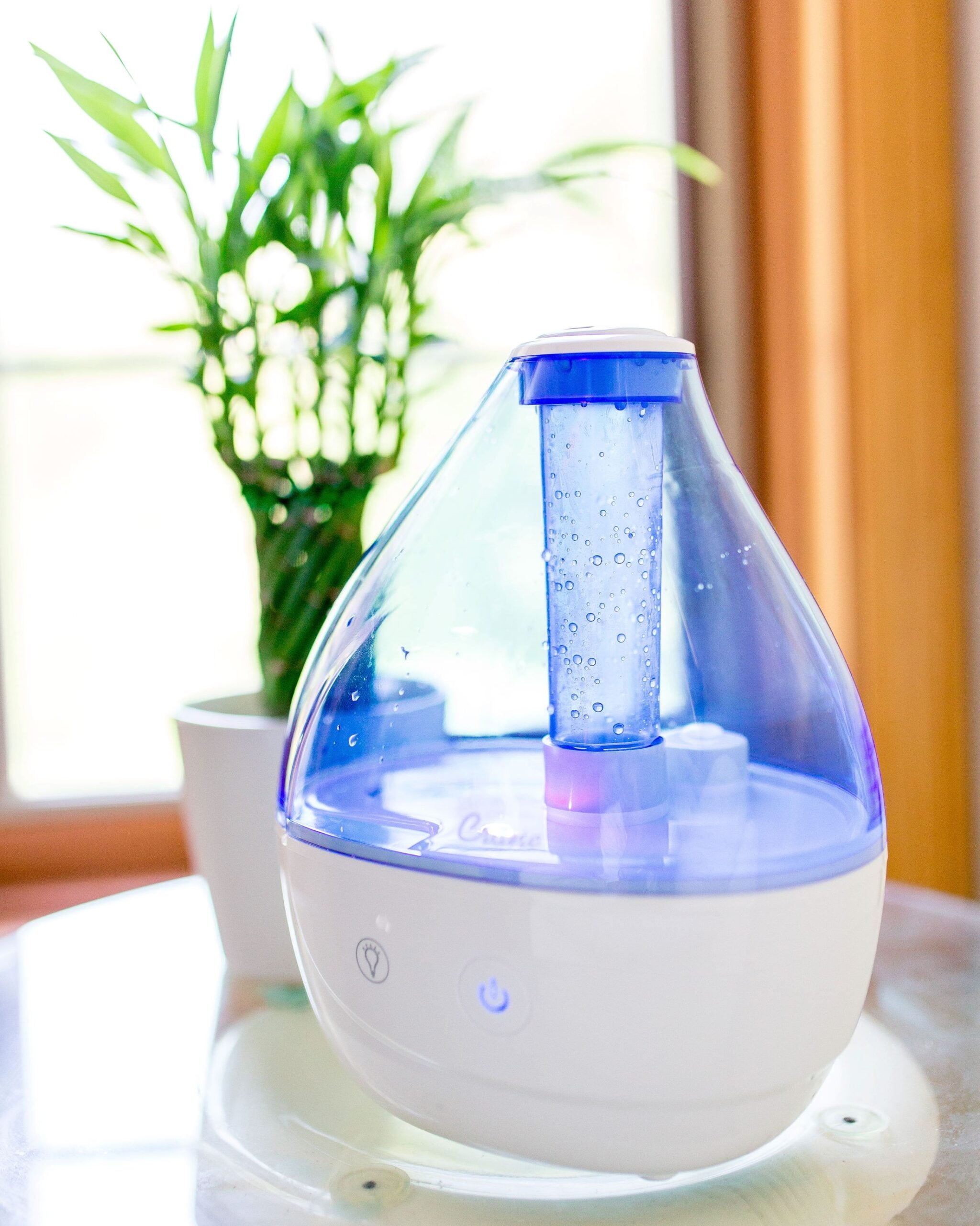 Crane USA Personal Ultrasonic Cool Mist Humidifier, 0.4 Gallon Tank, Color-Changing Light, Small Room Humidifier for Bedroom and Baby, Whisper Quiet
