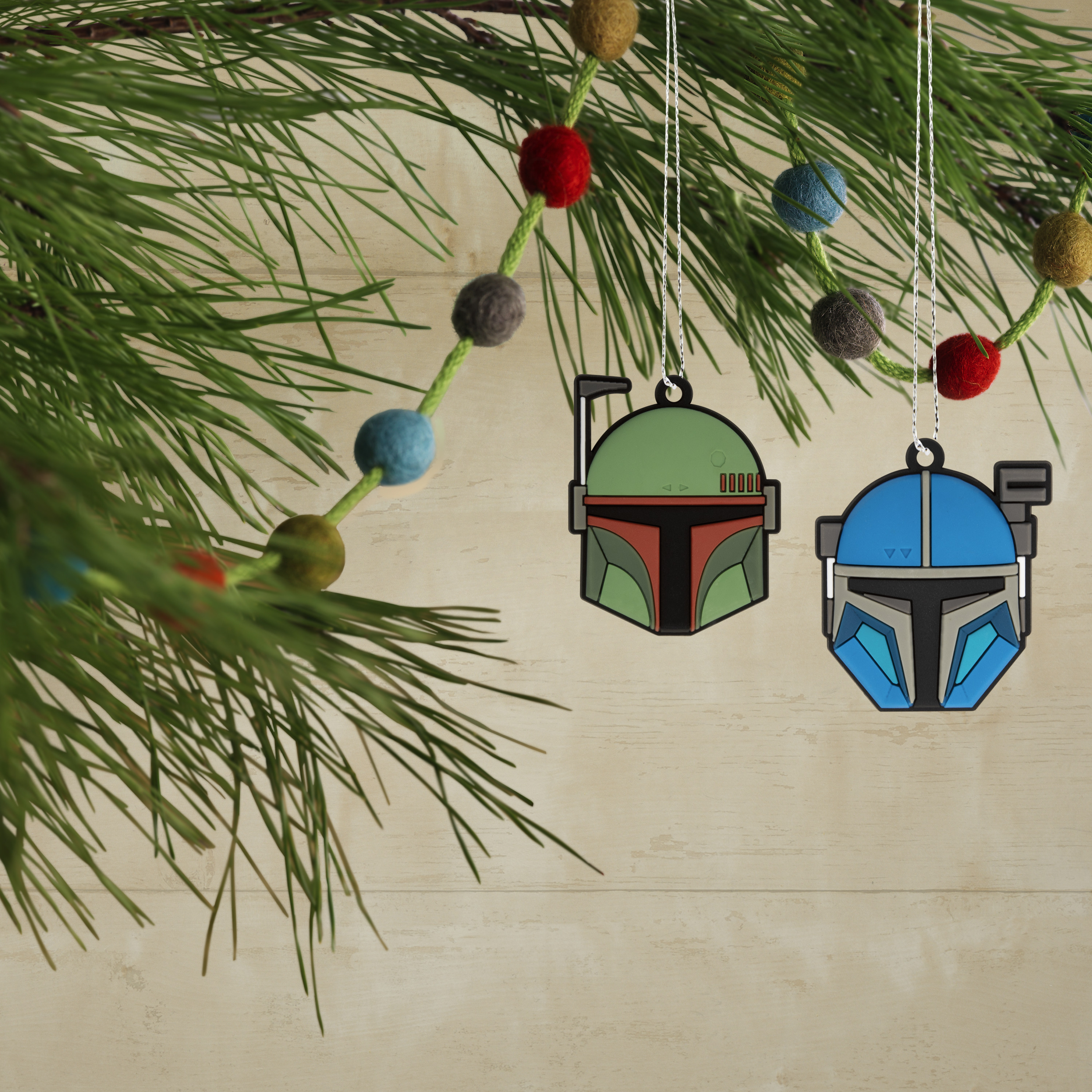 Hallmark Star Wars: The Mandalorian Mini Christmas Tree Topper and Ornaments, 5; .01 lbs - image 5 of 6