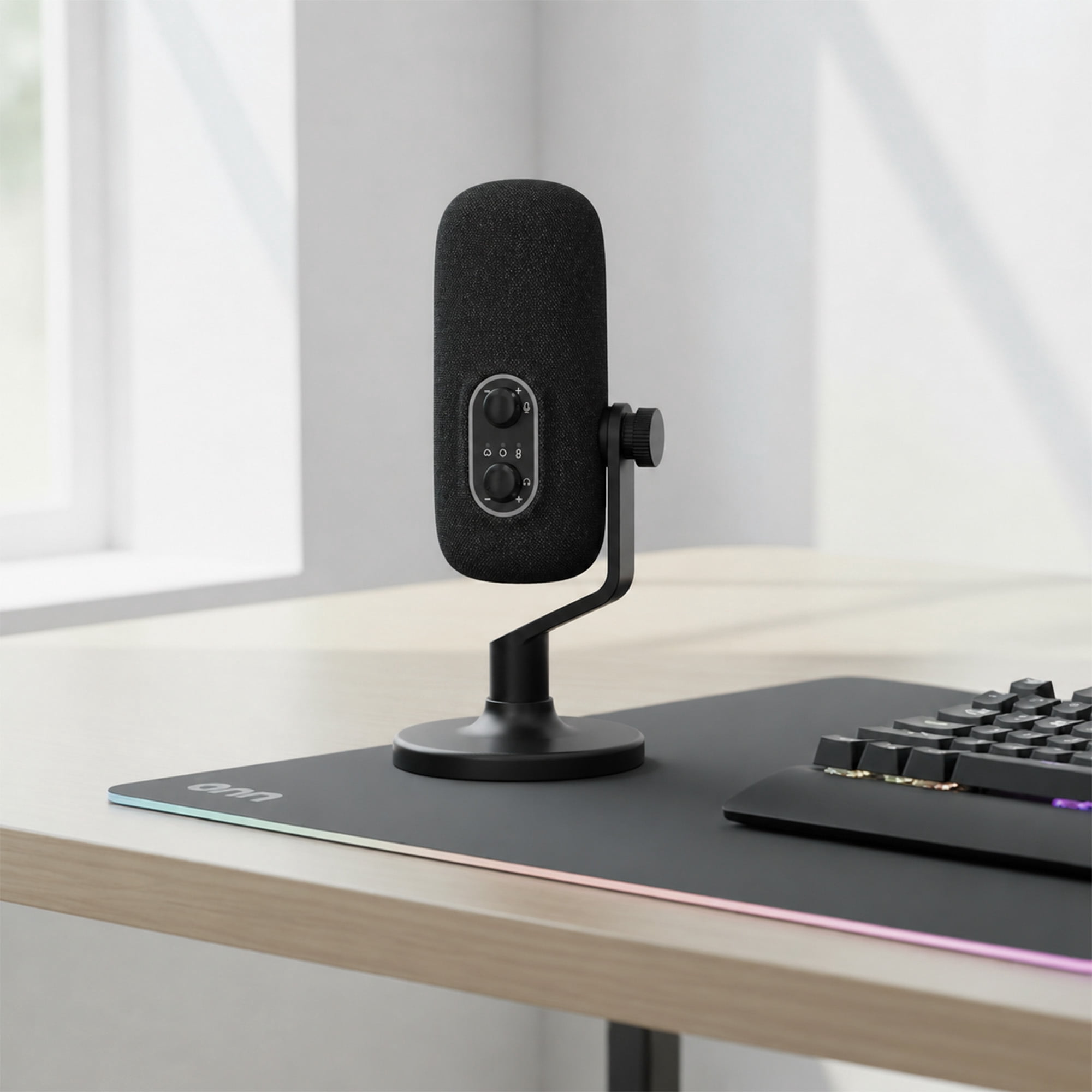 onn USB Tri-Pattern Microphone with Volume/Mute Controls and 3.5mm Headphone Jack, Black