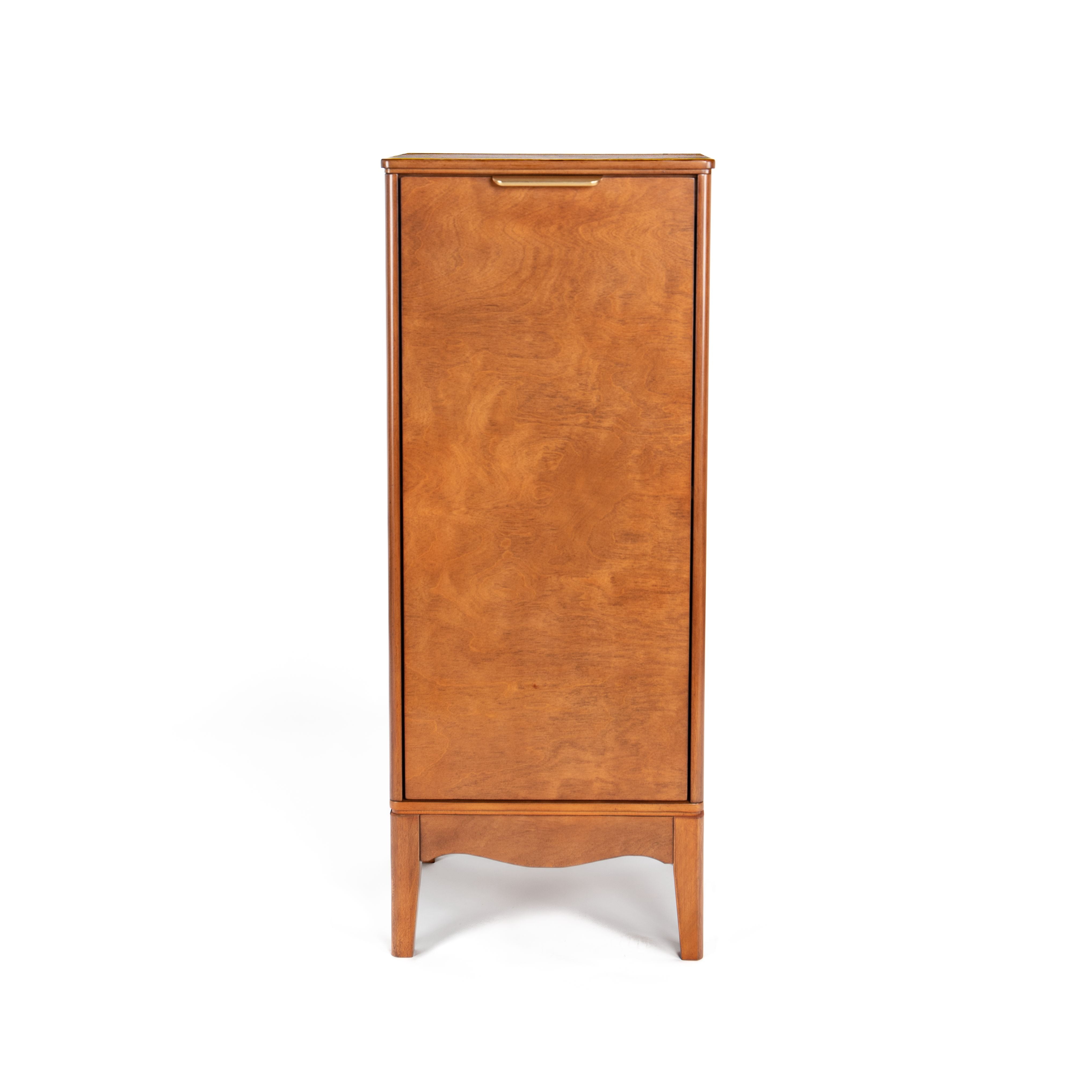 Vintage Bathroom Storage Cabinet 15.7x11.8x31.5 Inch Single Door P2 MDF with Metal Handles for Bathroom Kitchen