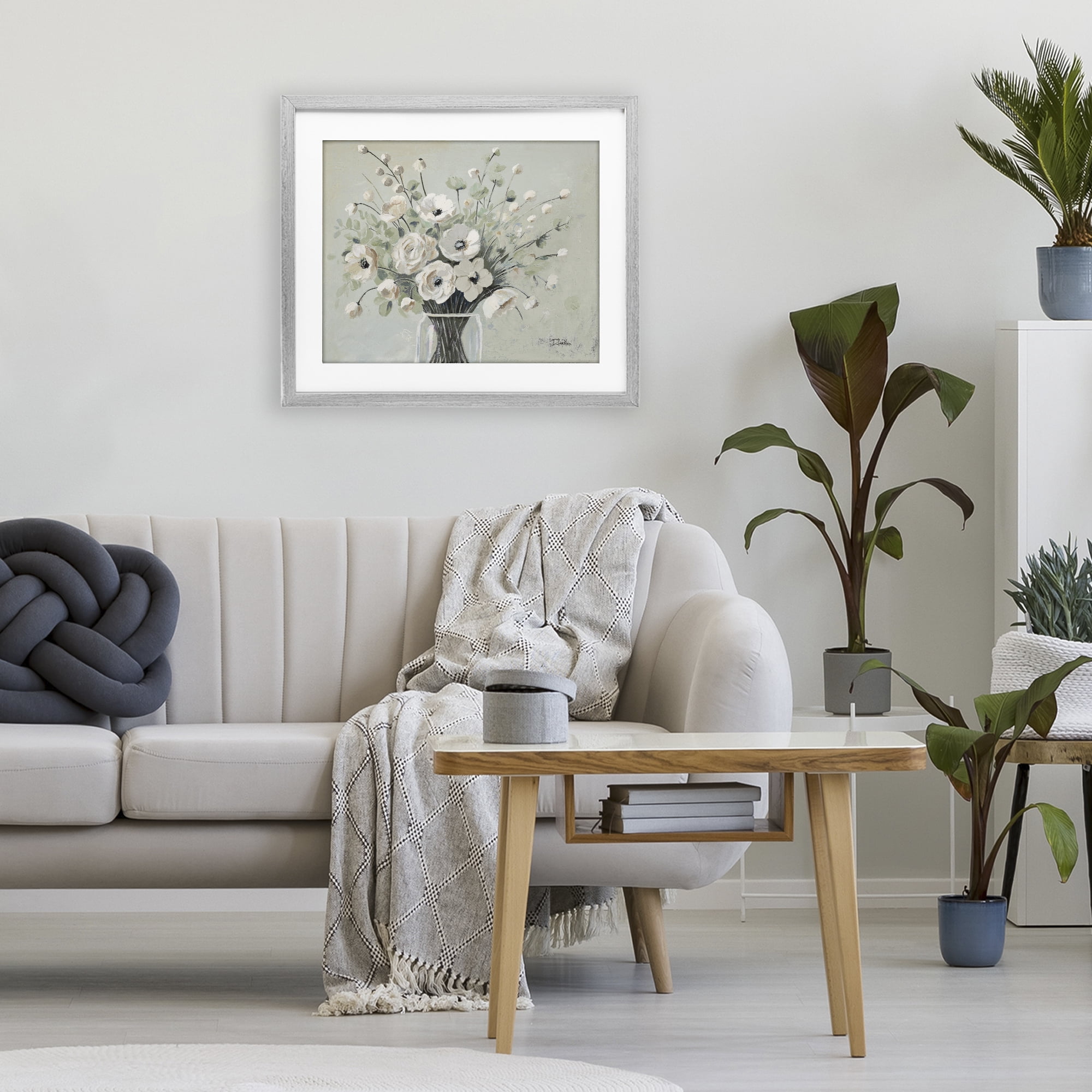 Stupell Industries Siempre Bella Bouquet Gray Framed Print Under Glass, design by Patricia Pinto
