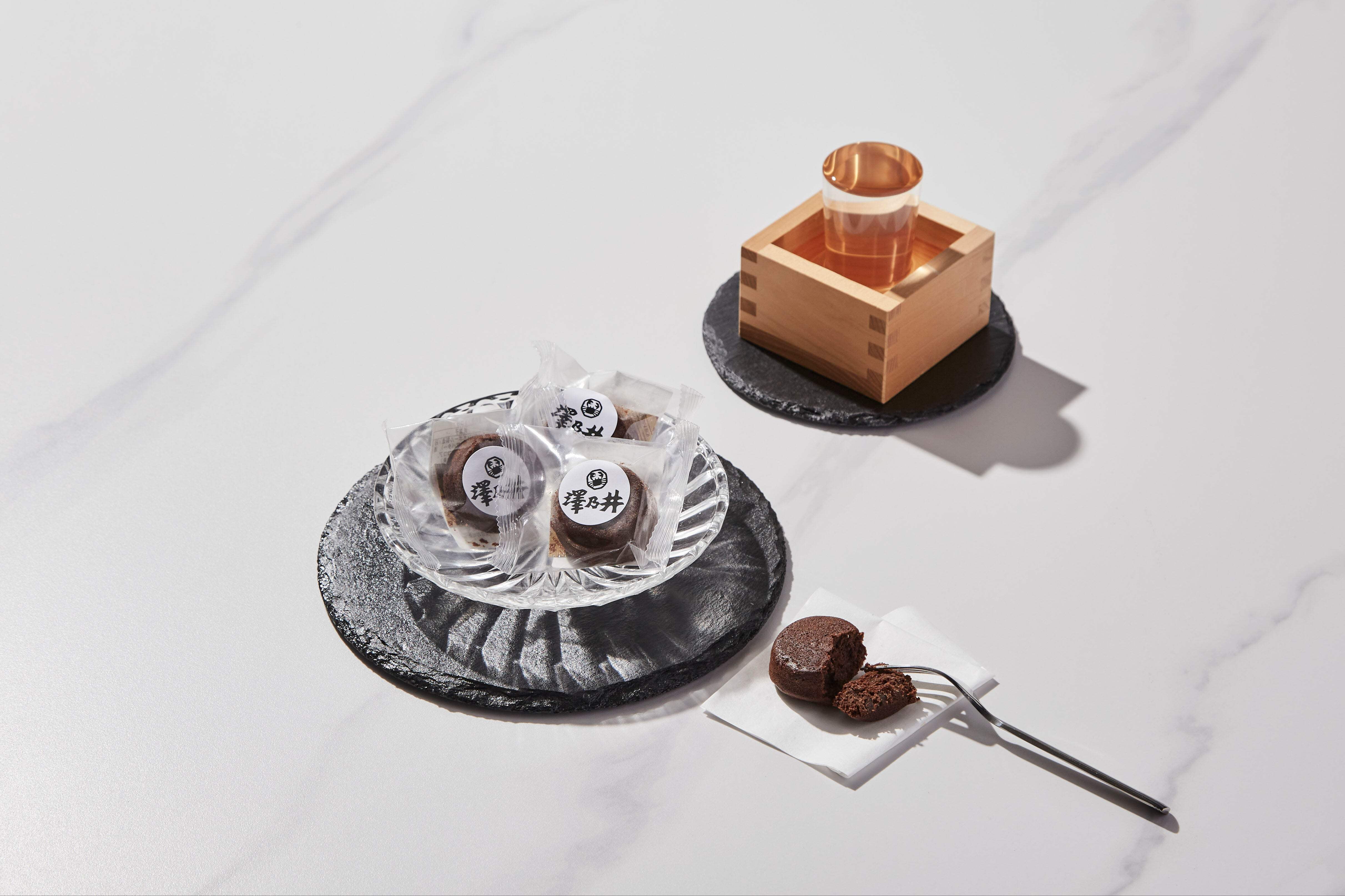 Il Fait Jour Sake Flavor Chocolate Baked  Steamed Sweets 6 Pcs Made in Japan - Kawasaki City Store