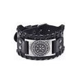 thumbnail image 3 of Collar Vegvisir Con Brújula De Runas Vikingas Acero Inoxidable, 3 of 5