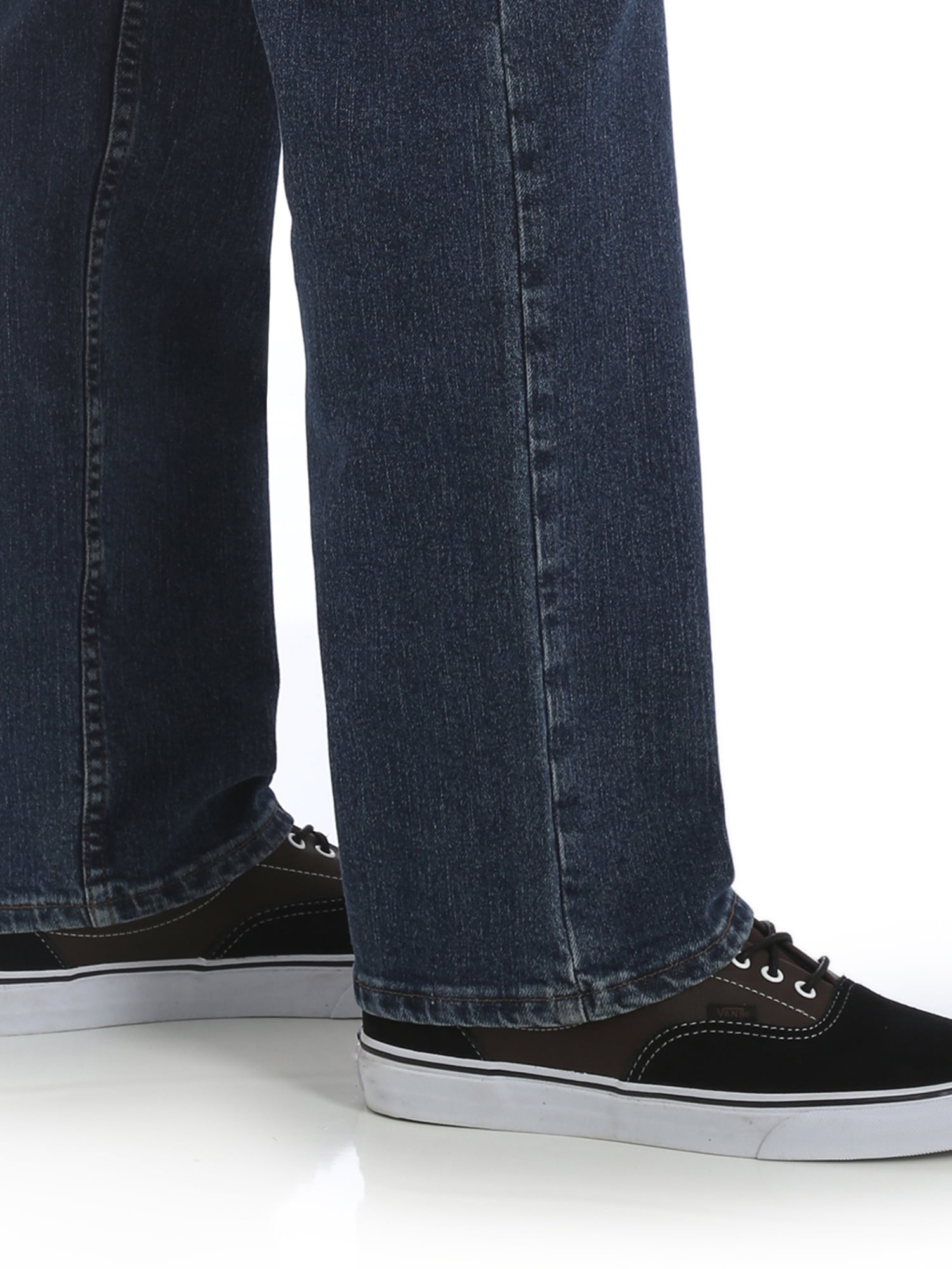 Wrangler Men's Performance Series Stretch Regular Fit Jean