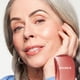thumbnail image 2 of Brillo de labios Saie Glossybounce High-Shine Hydrating Bounce, 2 of 8