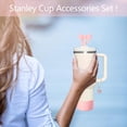thumbnail image 4 of Conjunto de 3 Fundas de Paja para Stanley Copa, Accesorios de Silicona con Lazo, Cadena Decorativa, Compatibles con Termos 30 40 oz, 4 of 4