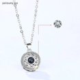thumbnail image 3 of Collar De Proyección De Sol Y Luna yeisuny Te Amo En 100 Idiomas Magnético Forma De Corazón Pareja Recorte, 3 of 4
