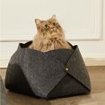 Tersarium Creative Pet Felt Nest Adorable Flower Petal Shaped House