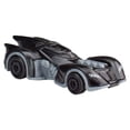 thumbnail image 4 of Toy Cars Hot Wheels Batman a escala 1:64, paquete de 5 con batimóvil, 4 of 8