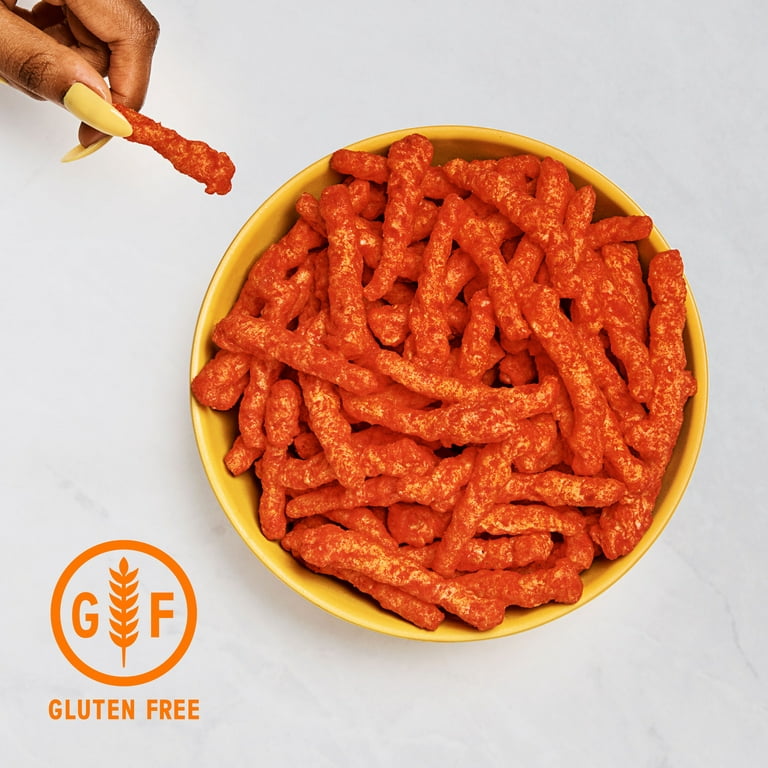 Cheetos® Flamin' Hot Puffs Chips, 8 oz - Kroger