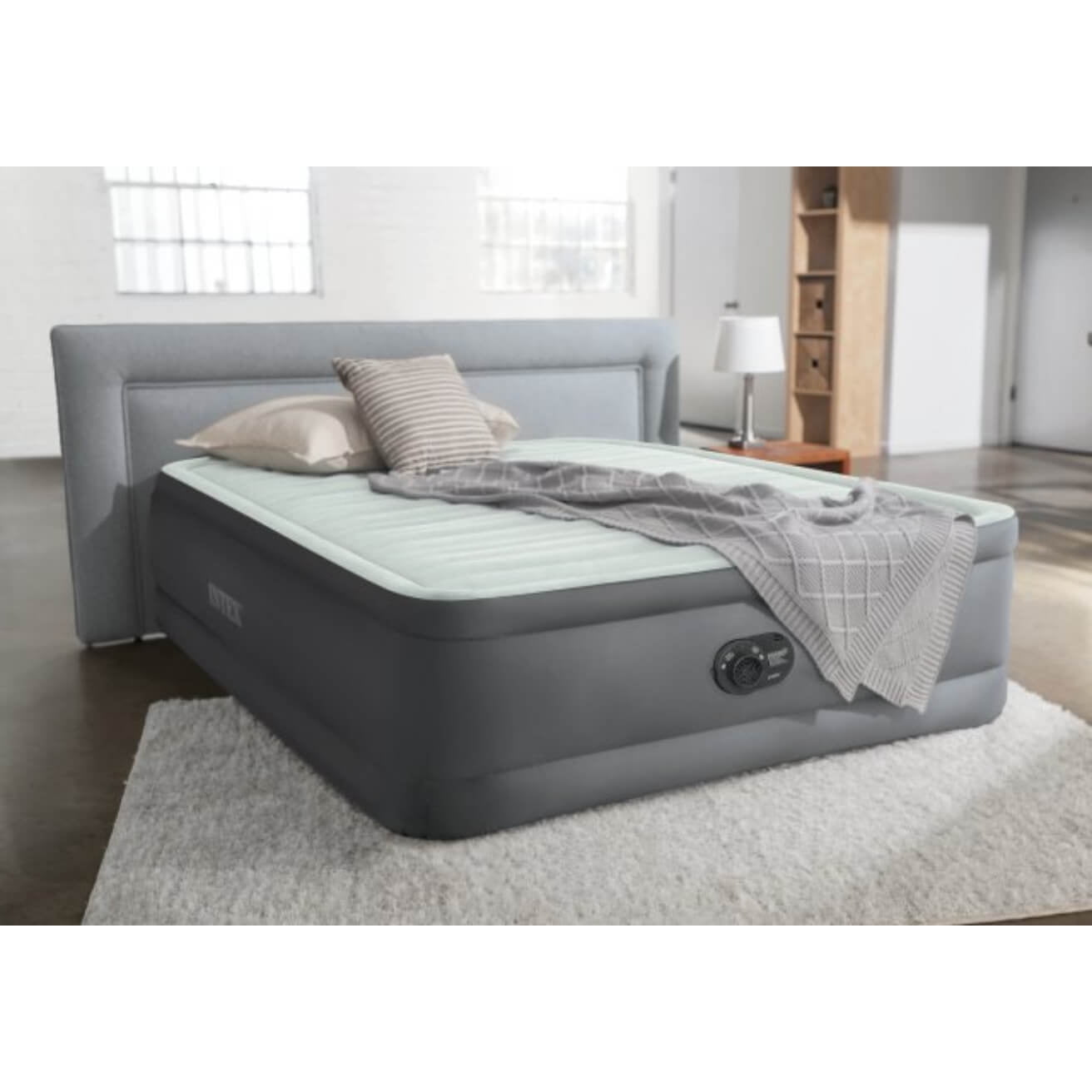 Matelas gonflable surélevé Intex Queen Premaire I avec Fiber-Tech Rp, âge : adulte