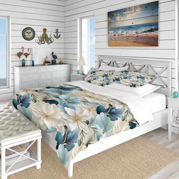 Designart "Symphony Of The Coastal Tropics" Beige Tropical Bedding Covert Set - Tropical Bed Set With 2 Shams