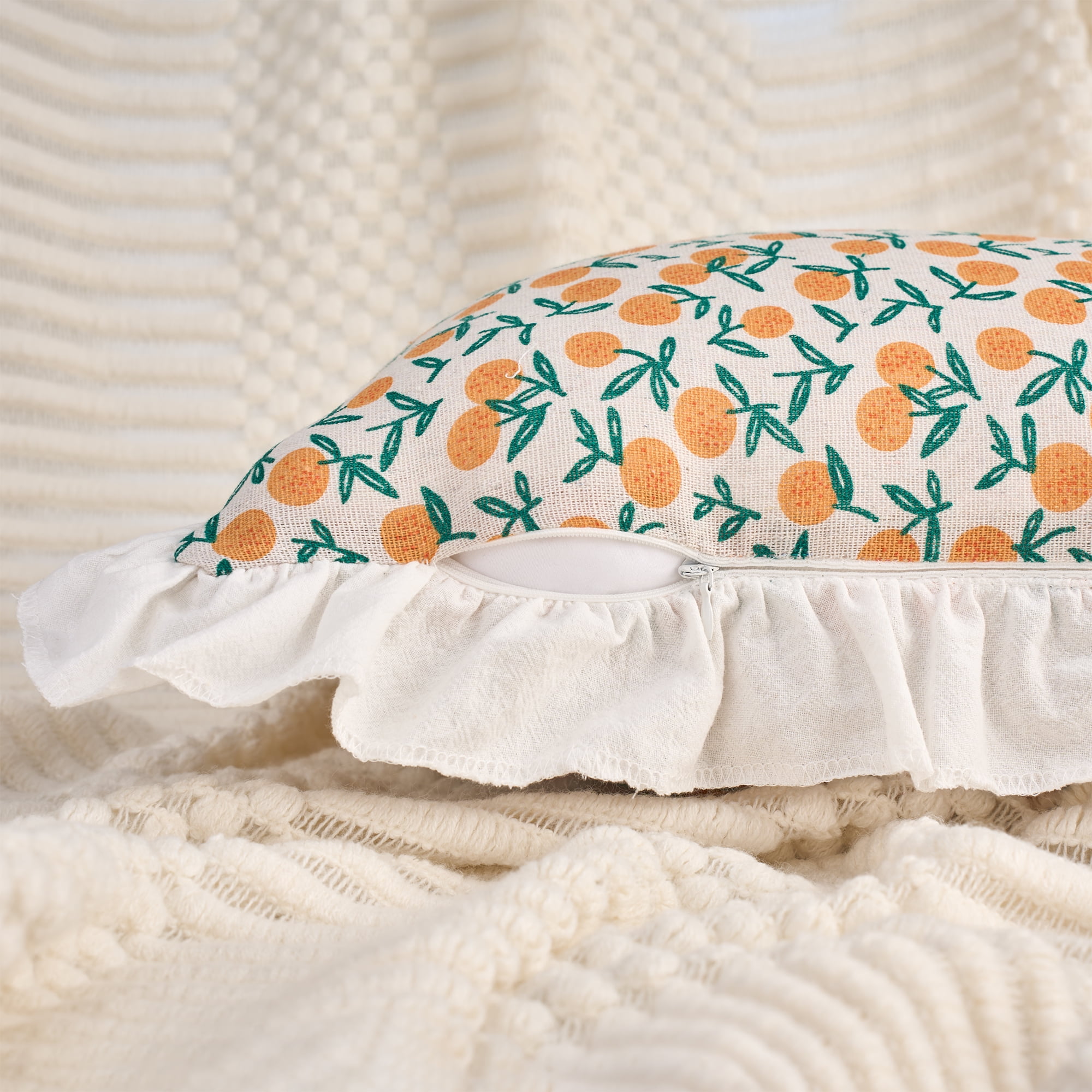 Unique Bargains Set of 2 Leaf Print Pillow Covers with Ruffled Trim Orange 20" x 12"