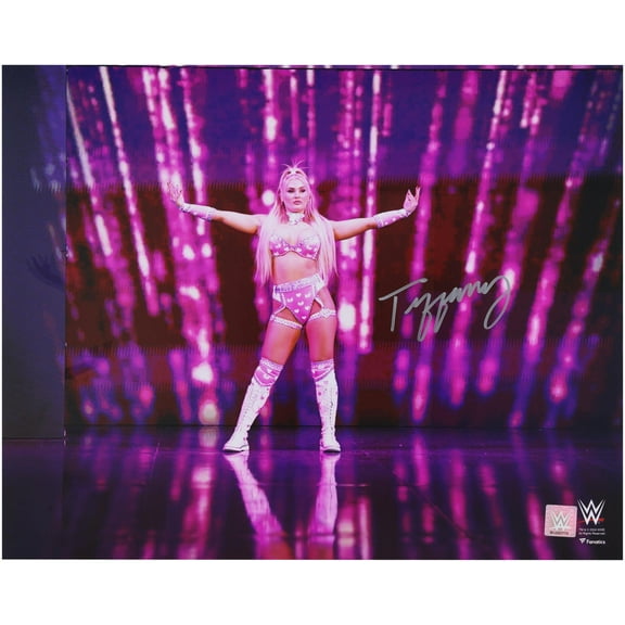 Tiffany Stratton WWE Autographed 16" x 20" Entrance Photograph - Fanatics Authentic Certified