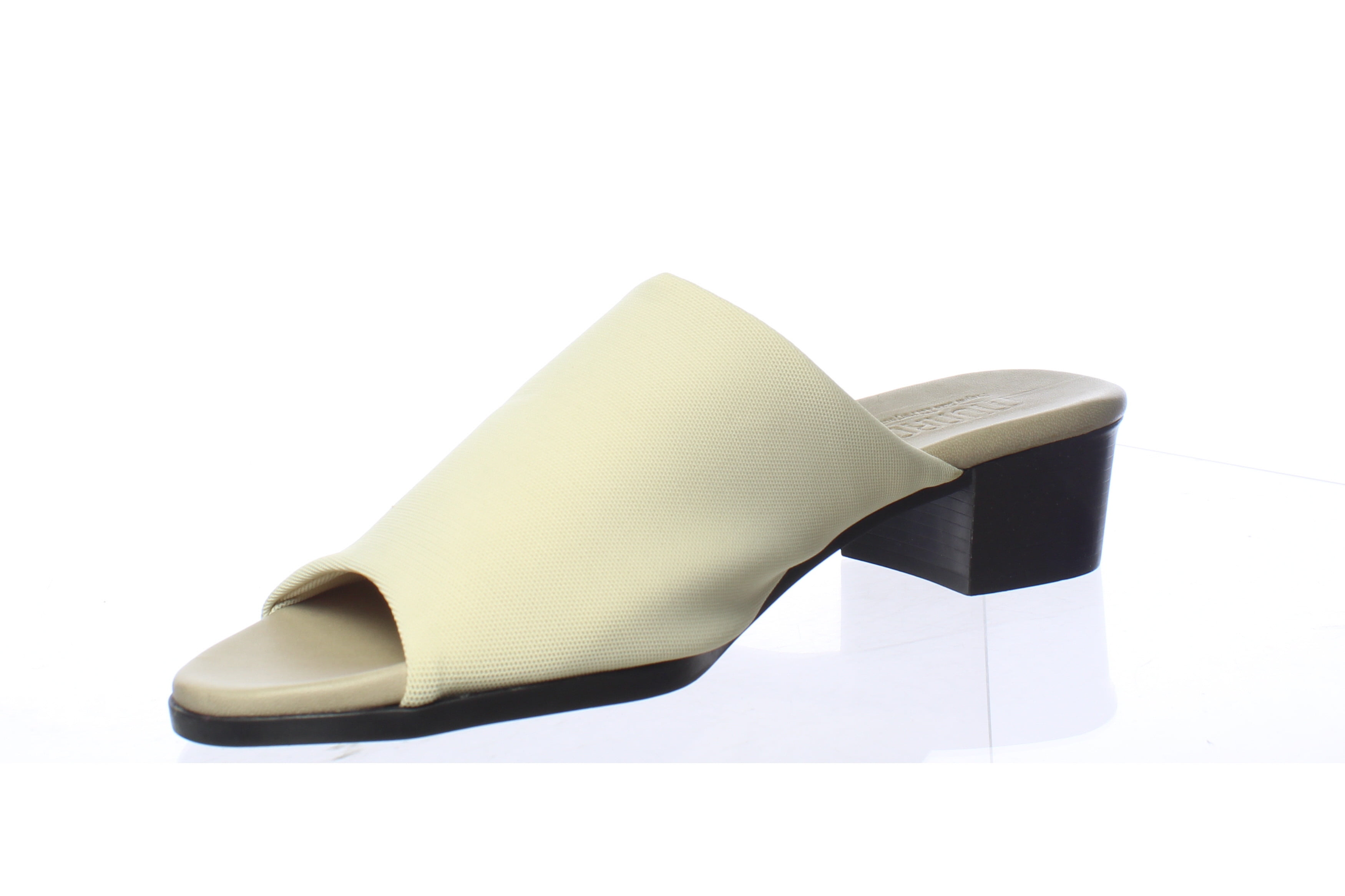 munro beth sandal