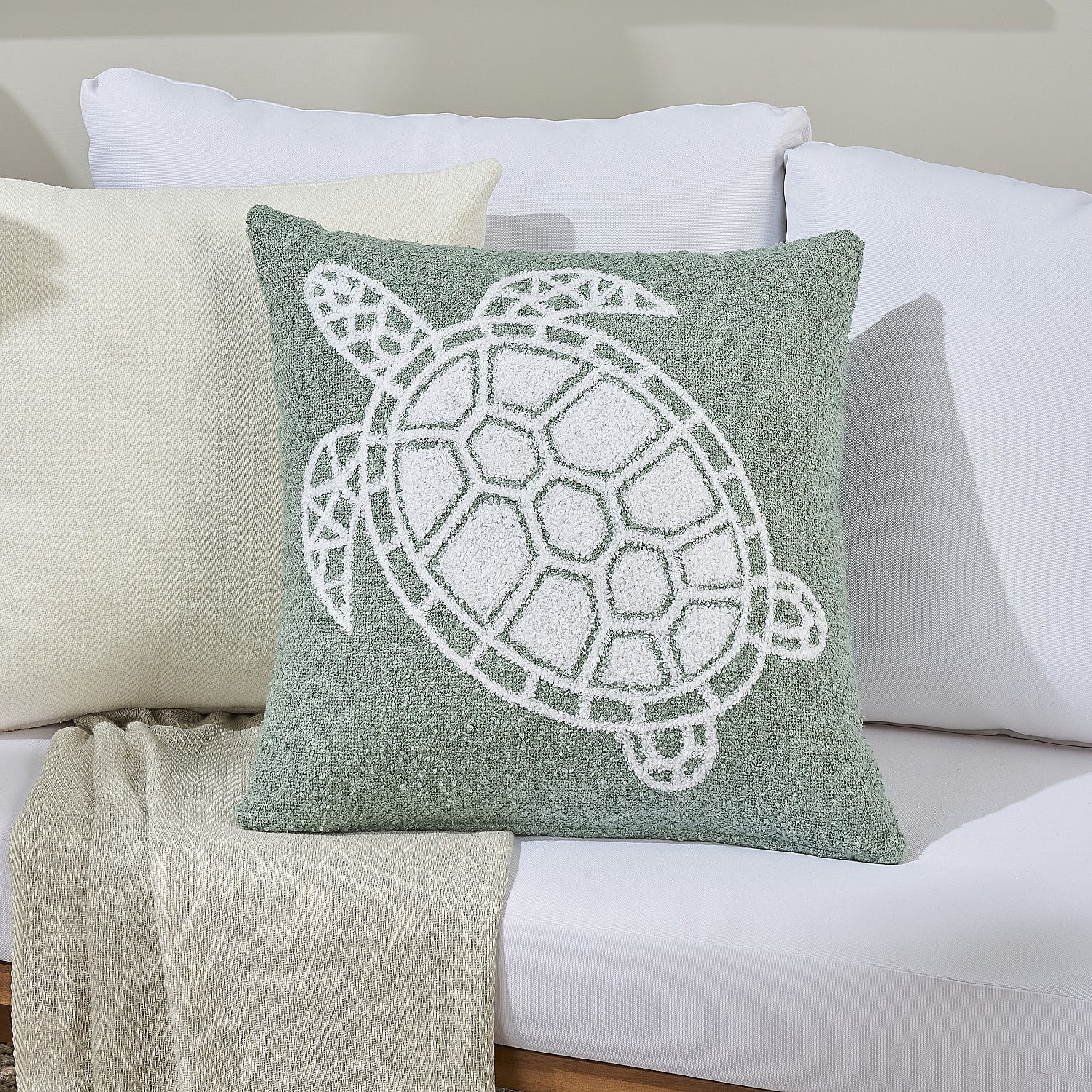 Mina Victory Towel Embroidered Sea Turtle 18" x 18" Indoor Outdoor Throw Pillow Aqua
