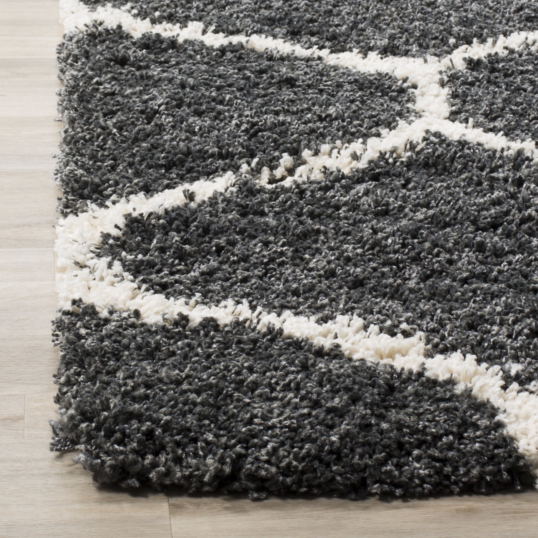 SAFAVIEH Hudson Arline Geometric Shag Runner Rug, Dark Grey/Ivory, 2'3" x 6'