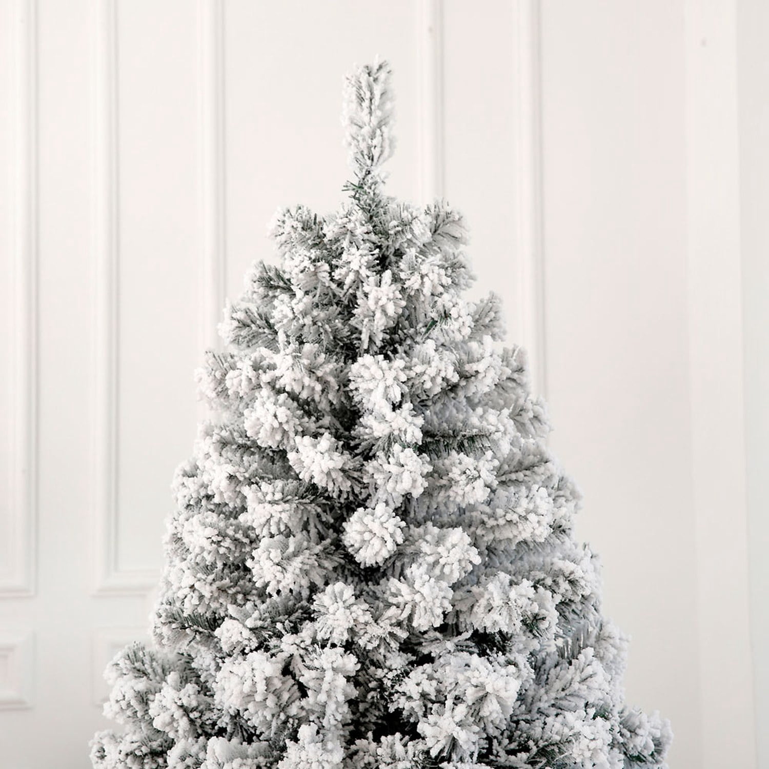 Astoutdoor 7 ft Pre-Lit Snow Flocked Christmas Tree with 1000 Branch Tips and 400 LED Lights, Snowy Green