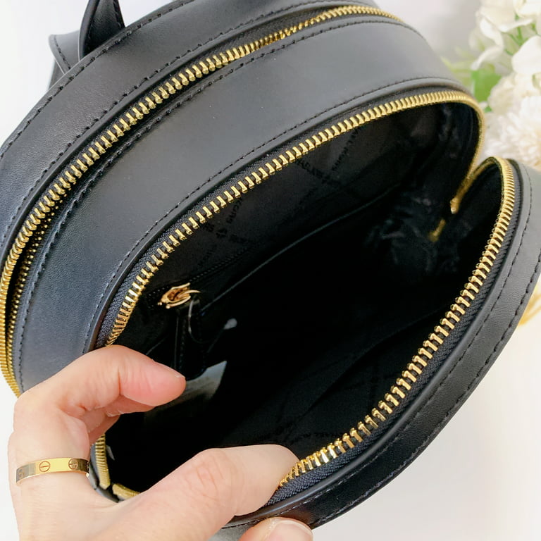 Medium Leather Backpack - Black
