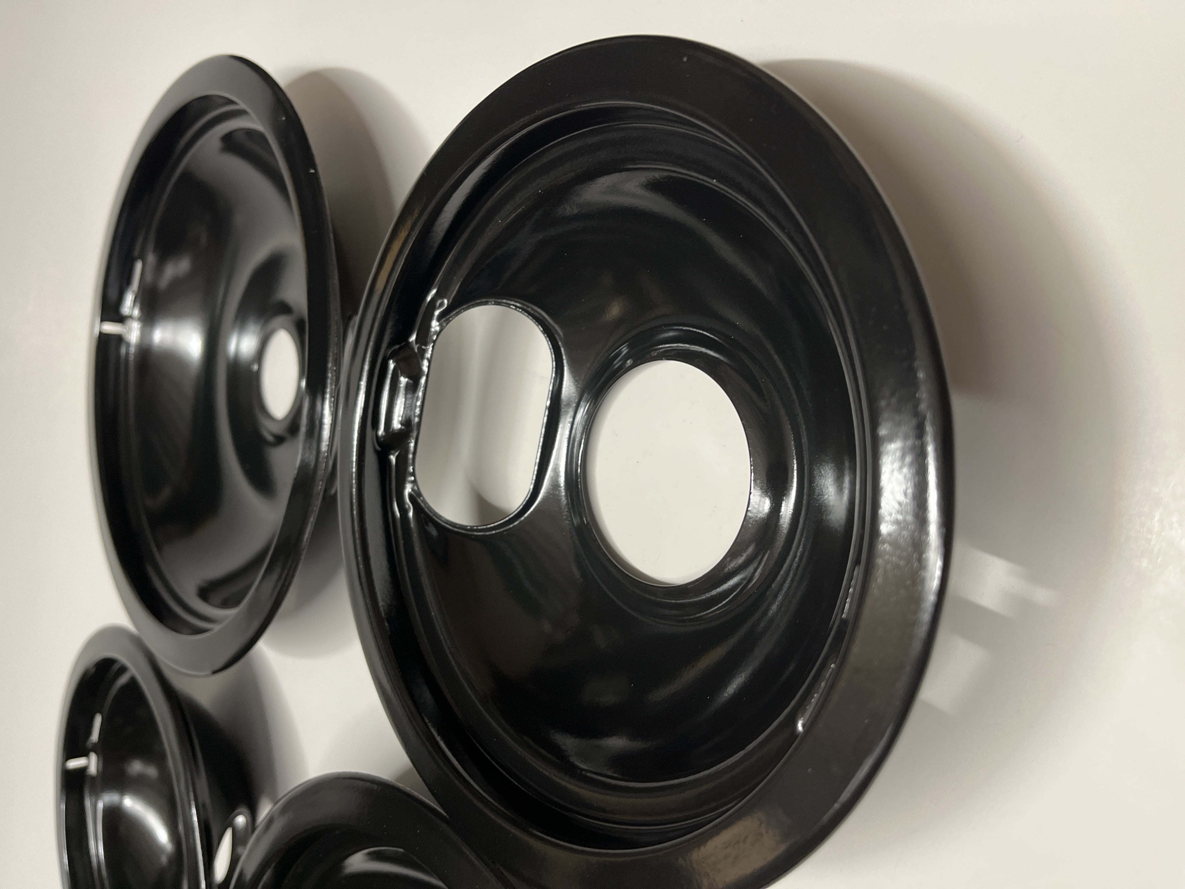 Supco DP8051 4-pack Black Porcelain Range Burner Drip Pan Bowl Set for Whirlpool 2 of W10290353 2 of W10290350