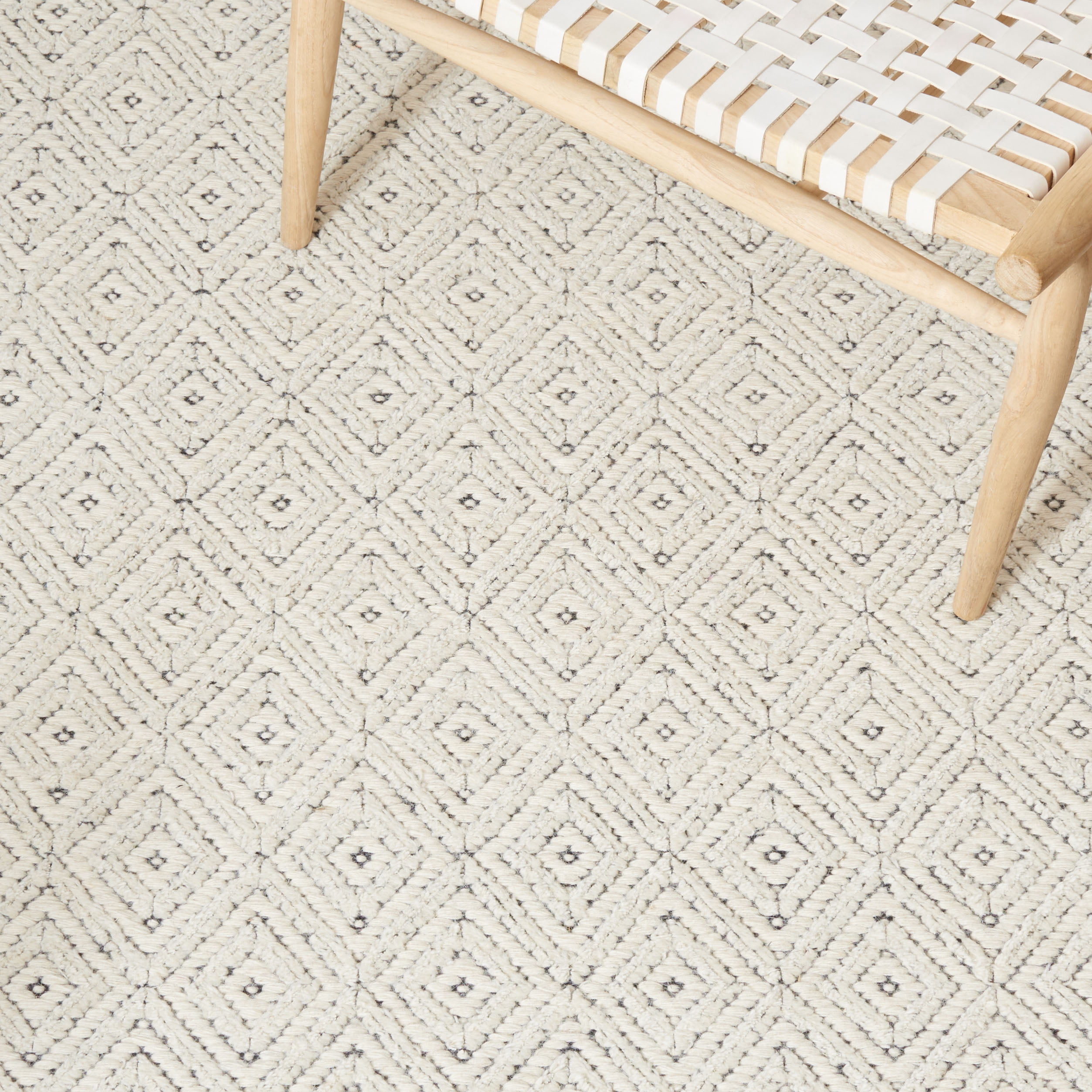 SAFAVIEH Martha Stewart Azalea Geometric Area Rug, Ivory, 9' x 12'