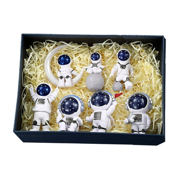 Baoblaze Astronaut Statues Figurine Model, Sculpture Educational Toys, Miniature Astronaut Toys for Office, Bedroom Decoration 7Pcs