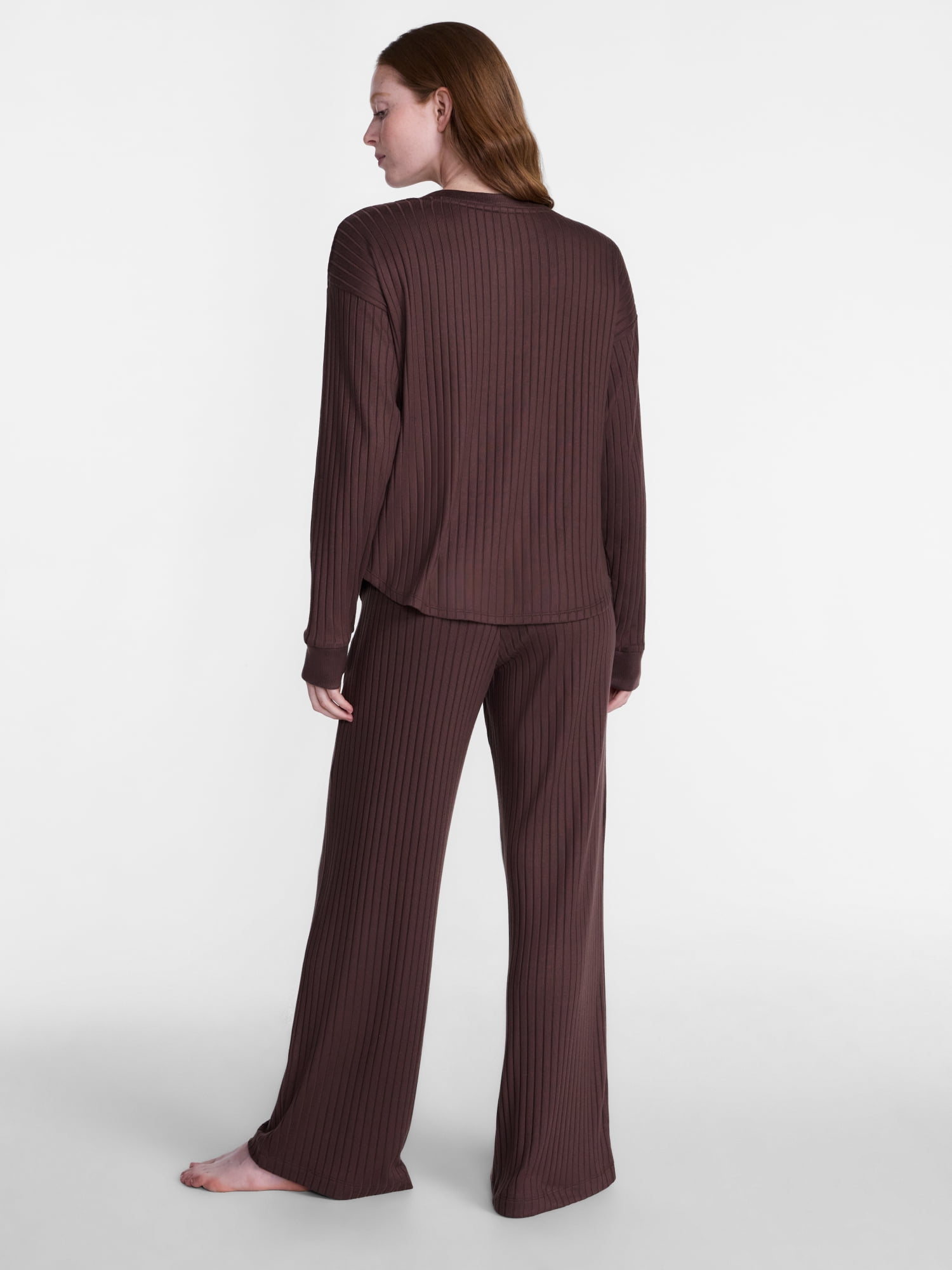 Joyspun Women's Cozy Lounge Collection Hacci Henley Top and Pants, 2-Piece Pajama Set, Sizes XS-3X