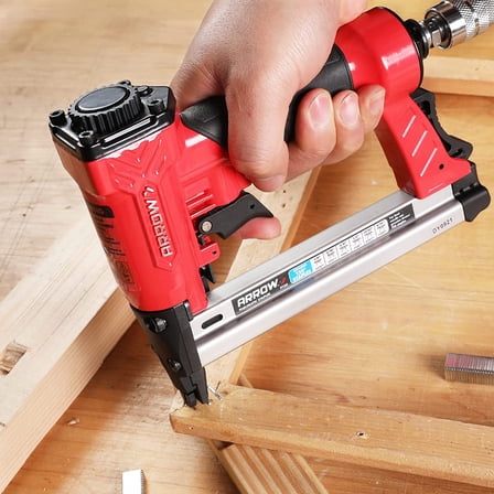 Pneumatic Staple Gun, Oil-Free Upholstery Stapler with 3750 Pieces T50 1/4", 3/8", 1/2" Staples