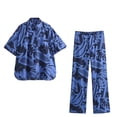 thumbnail image 2 of HH TRAF Conjunto de 2 piezas para mujer, camisa informal con estampado de un solo pecho y cuello vuelto de manga corta + pantalones con bolsillos y cremallera de cintura alta, 2 of 4