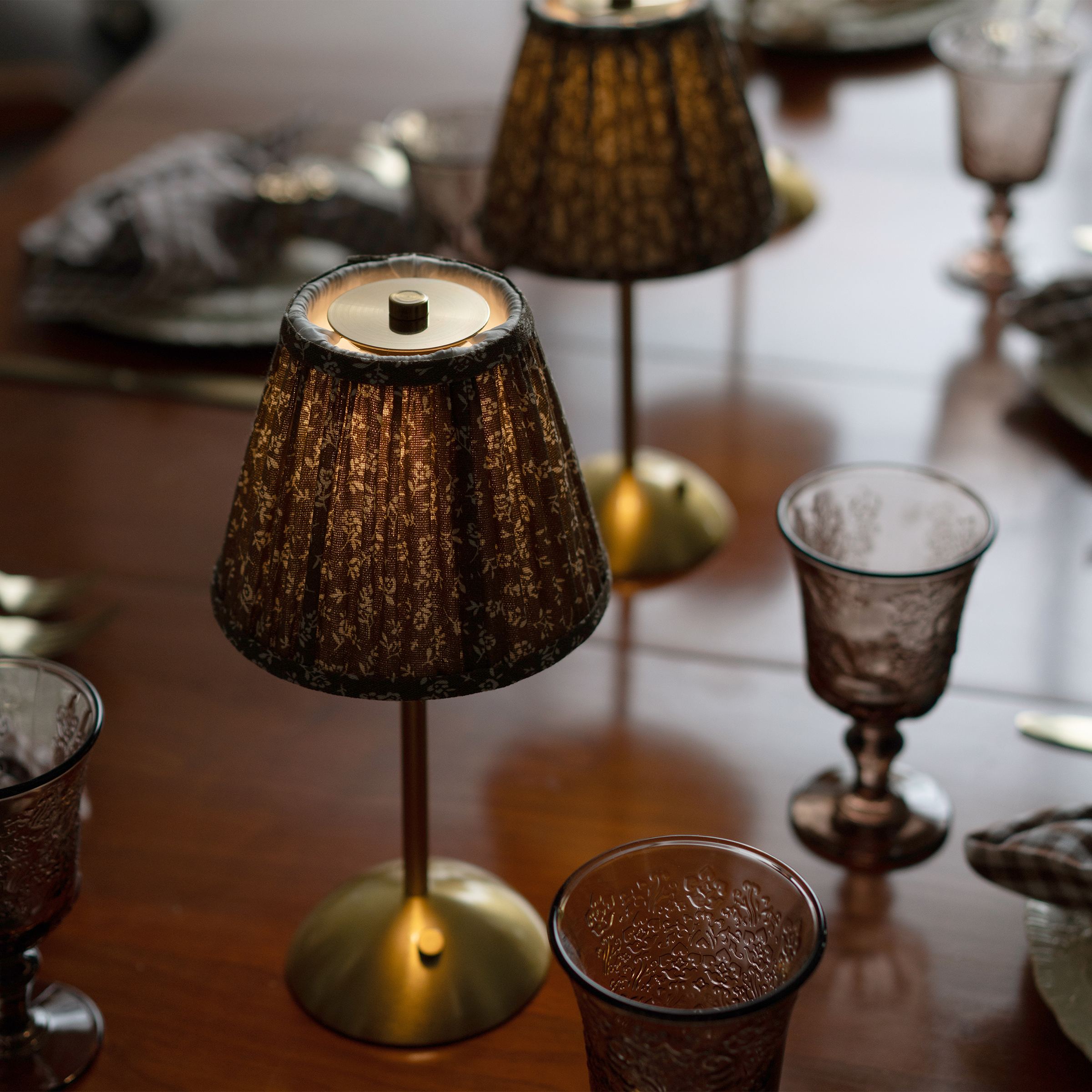 Home Decor Collection Brown Floral Rechargeable Table Lamp photo 8