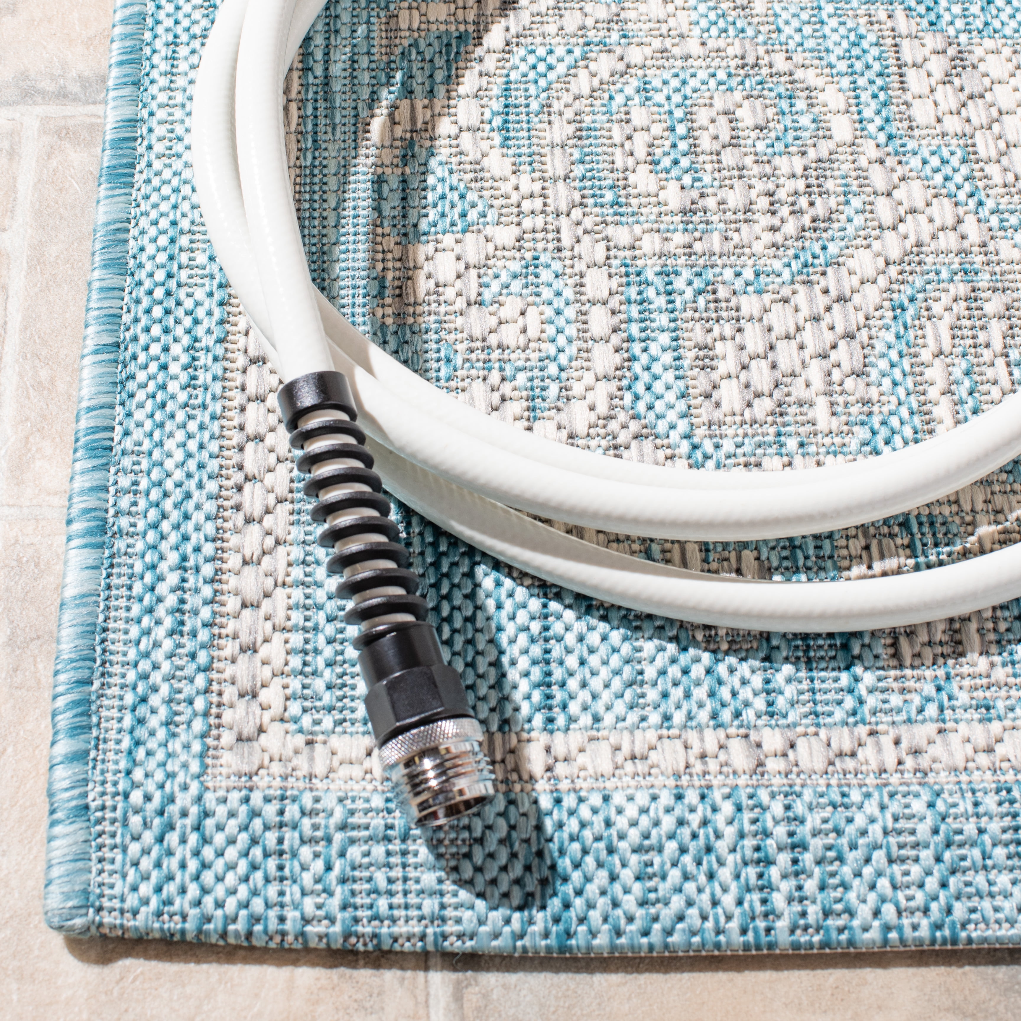 SAFAVIEH Courtyard Lula Traditional Indoor/Outdoor Area Rug, 8' x 11', Aqua/Grey