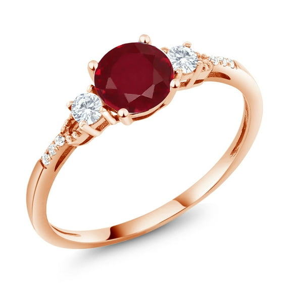 Gem Stone King 10K Rose Gold Red Ruby White Created Sapphire and White Diamond Accent 3-Stone Engagement Ring for Women | 1.14 Cttw | Round 6MM | Wedding Engagement Anniversary Ring | Size 6.5