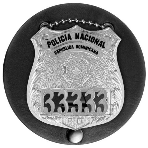 Hero’s Pride Universal Oval Badge Holder, 2.5 x 3.75 in – Leather with Clip and Chain