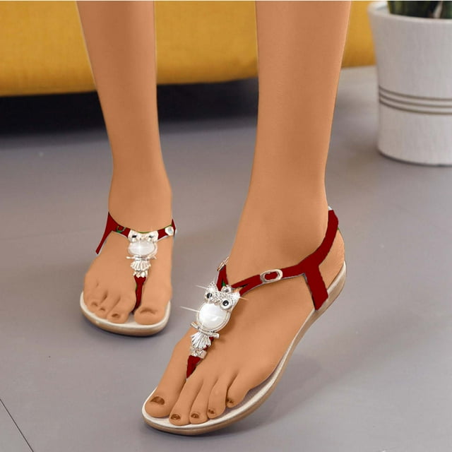 WIZUTIZ Sandales Thong pour Femmes Sandales de Plage Randonnée Femmes Confortables Gym Sandales Extensibles Ornées de Bijoux Chaussures à Enfiler Bout Rond Talon Plat (O Pouces-1) Sandales Solides Moyennes Offres Hebdomadaires Club Rouge